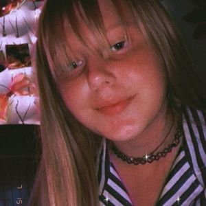 Meet your Posher, Carlee